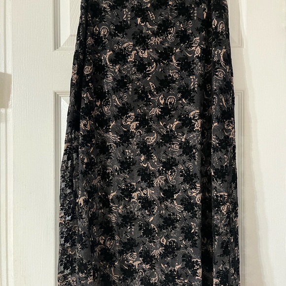 Reclaimed Vintage Size 8 Skirt And Shirt Lace Black/gold See Thought, made - Picture 11 of 14